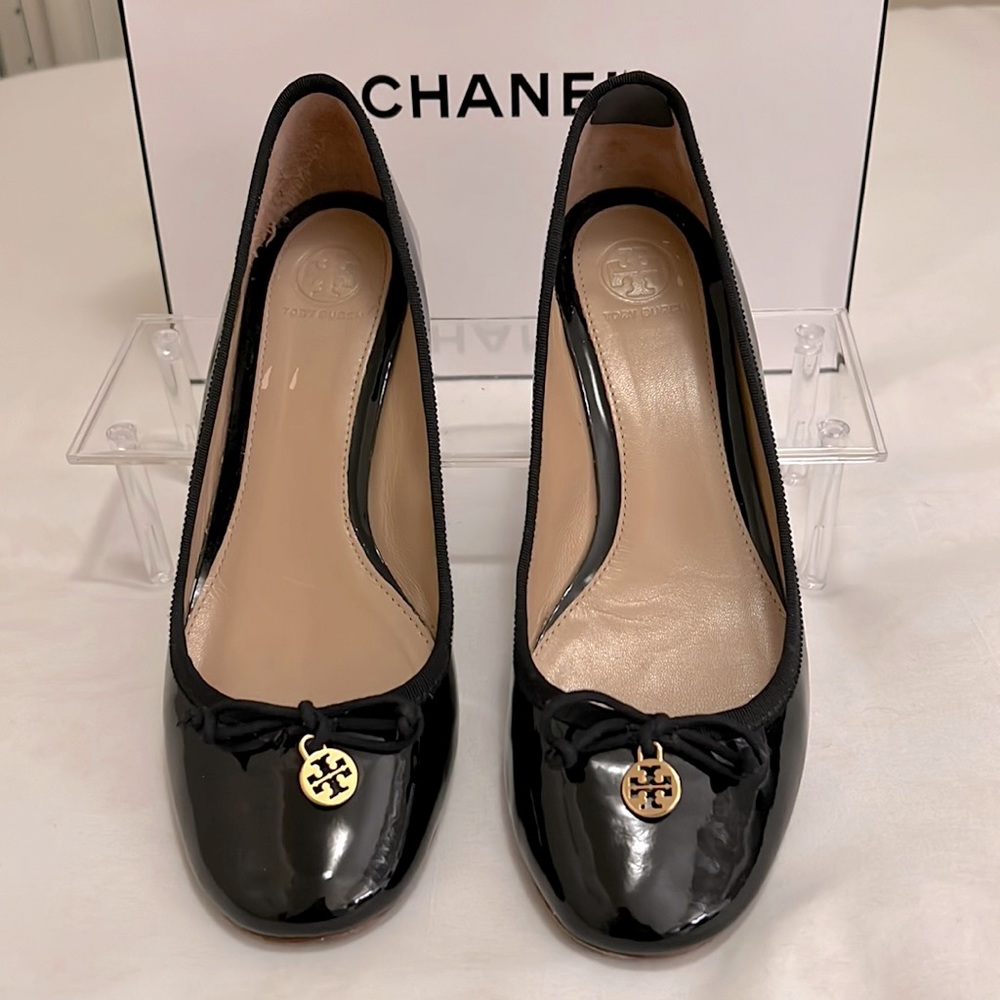 Tory Burch Chelsea Patent Bow Block heel Flats
